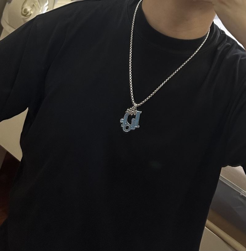 chr1st1an D10r necklaces